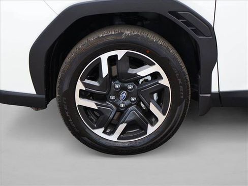 Used 2026 Subaru Forester Limited AWD/4WD image 30