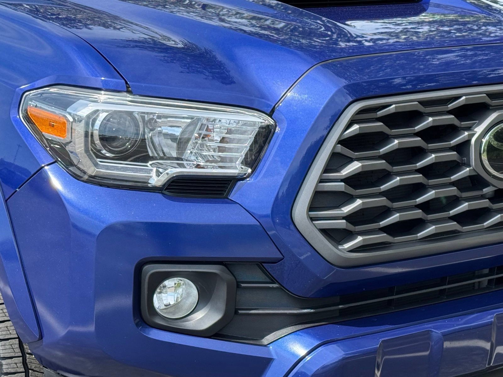 Used 2022 Toyota Tacoma TRD Sport AWD/4WD image 59