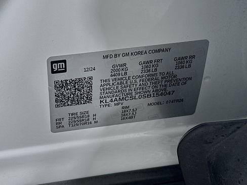 Used 2025 Buick Encore GX Preferred AWD/4WD image 12