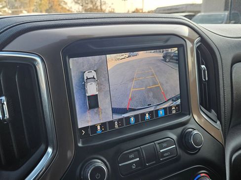 Used 2023 Chevrolet Silverado 2500 High Country image 20