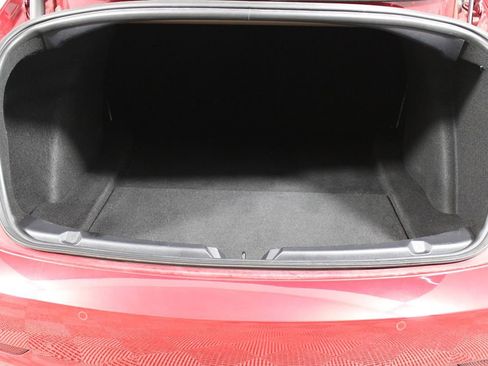Used 2021 Tesla Model 3 Performance image 21