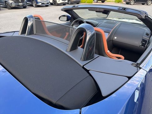 Used 2023 Jaguar F-TYPE Convertible RWD image 87