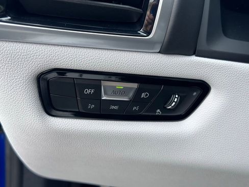 Certified 2024 BMW M8 Competition w/ M Carbon Exterior Package AWD/4WD image 16