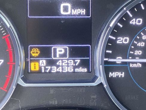 Used 2017 Subaru Forester 2.5i Touring w/ Popular Package #1 image 23