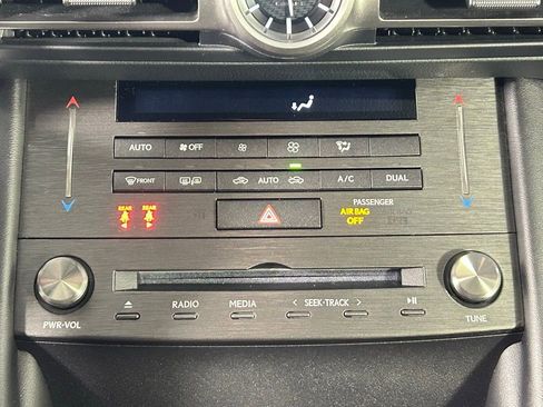 Used 2022 Lexus RC 300 F Sport image 17