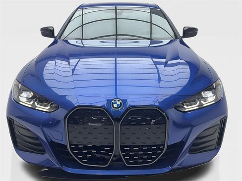 Used 2023 BMW i4 eDrive40 w/ M Sport Package image 4