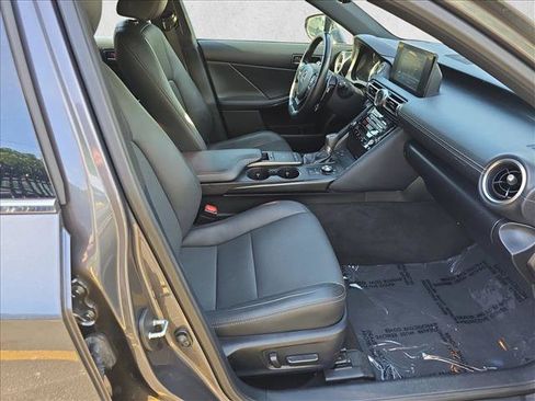 Used 2021 Lexus IS 300 AWD w/ Comfort Package image 10