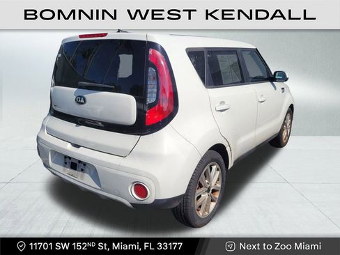 Used 2019 Kia Soul + image 4