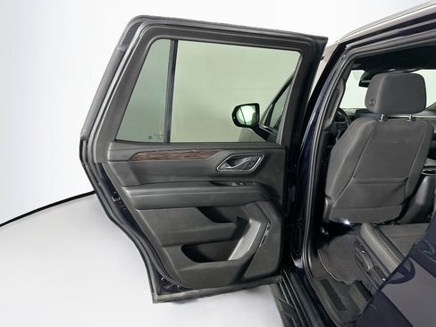 Used 2023 Chevrolet Tahoe LS RWD image 24