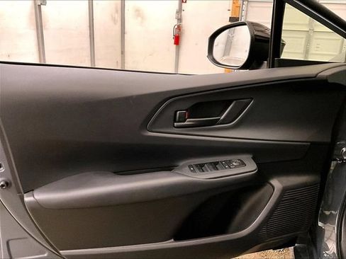 Used 2024 Toyota Prius Prime FWD image 22