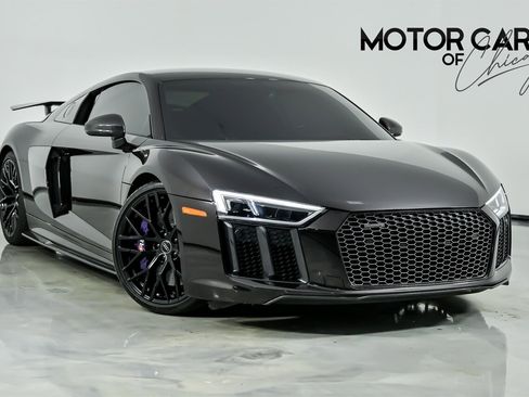 Used 2017 Audi R8 V10 plus image 1