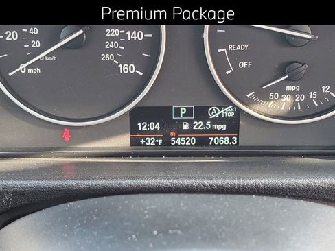 Used 2016 BMW 320i Sedan image 21