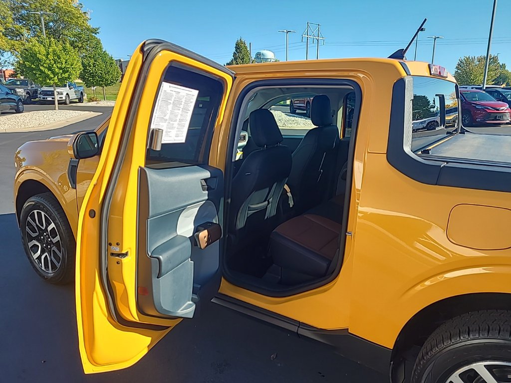 Certified 2022 Ford Maverick Lariat w/ Lariat Luxury Package AWD/4WD image 18