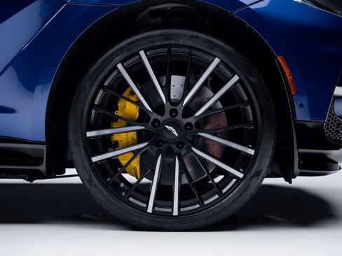 Used 2023 Aston Martin DBX 707 image 41