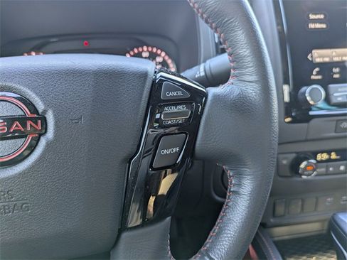 Used 2024 Nissan Frontier Pro-X image 26