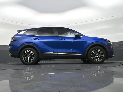 Used 2024 Kia Sportage EX FWD image 29