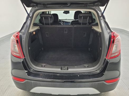 Used 2020 Buick Encore Preferred FWD image 29