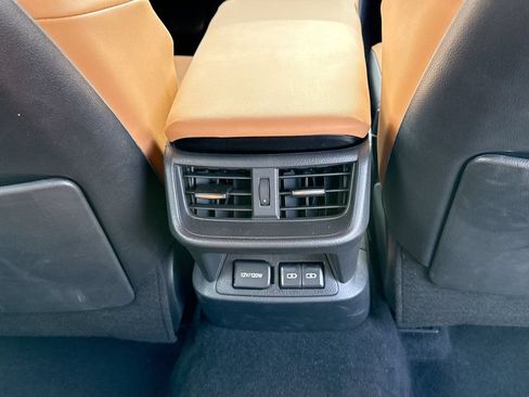 Used 2025 Lexus ES 350 w/ Premium Package FWD image 18