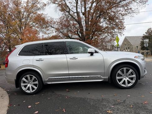 Used 2016 Volvo XC90 T8 Inscription w/ Vision Package image 8