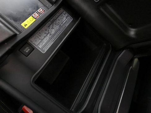 Used 2024 Lexus LX 600 4WD w/ Luxury Package image 47