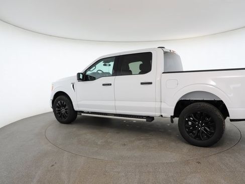 Used 2022 Ford F150 XLT w/ Equipment Group 301A Mid image 8