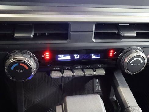 Certified 2025 Toyota Tacoma SR5 image 19