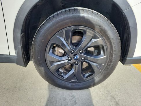 Used 2021 Subaru Outback Onyx Edition XT w/ Tech Package 3 image 9