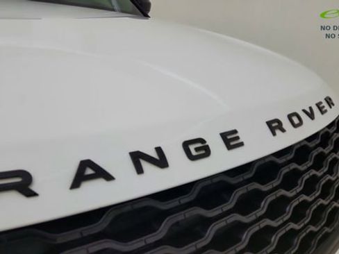 Used 2022 Land Rover Range Rover Velar S AWD/4WD image 16