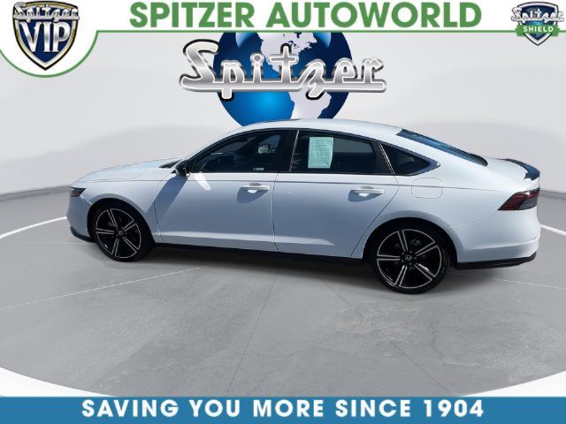 Used 2025 Honda Accord Sport image 6