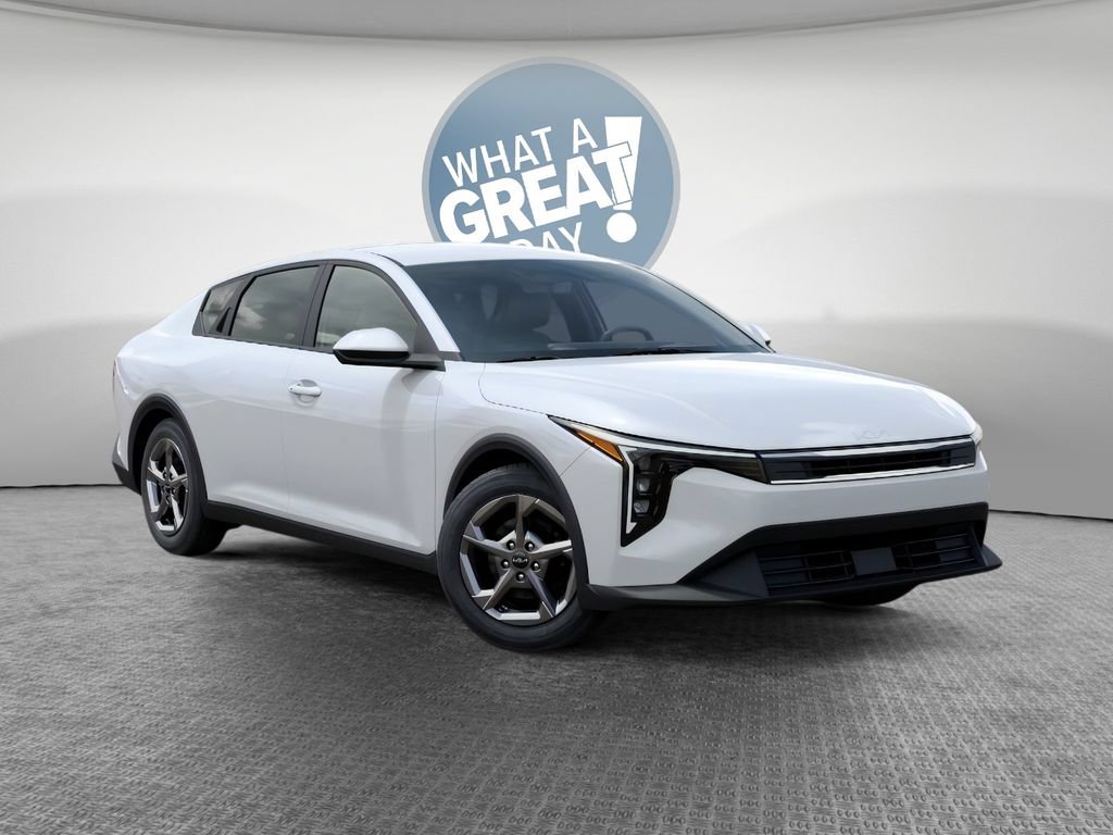 New 2026 Kia K4 FWD image 8