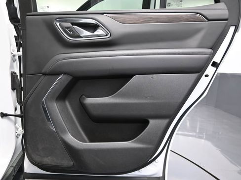 Used 2023 Chevrolet Tahoe Z71 w/ Luxury Package image 51