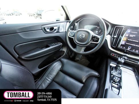 Used 2021 Volvo XC60 T5 Inscription w/ Advanced Package image 9