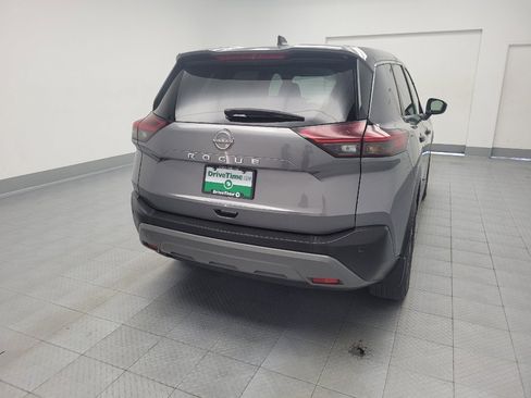 Used 2022 Nissan Rogue S FWD image 7