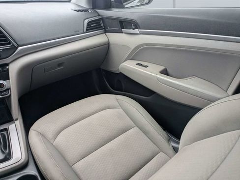 Used 2020 Hyundai Elantra SEL w/ Cargo Package (C1) FWD image 15