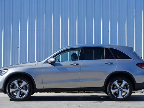 Used 2021 Mercedes-Benz GLC 300 GLC 300 w/ Premium Package image 8