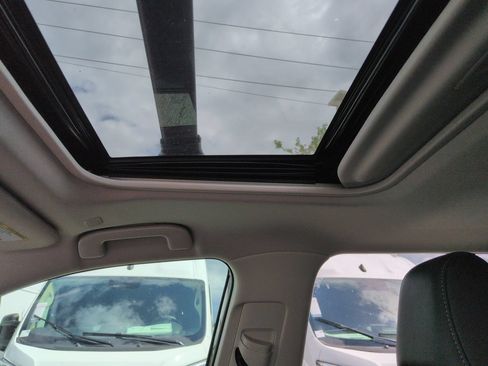 Used 2025 Toyota RAV4 XLE Premium FWD image 21