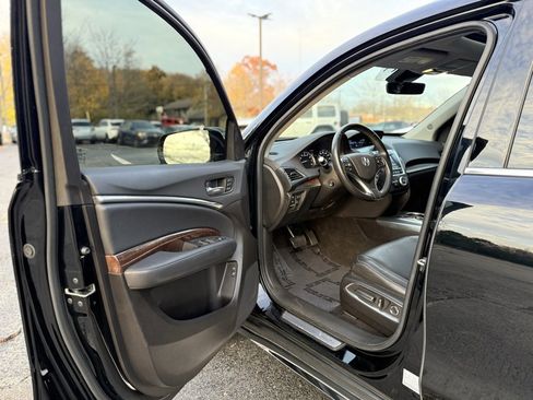 Used 2019 Acura MDX FWD image 18