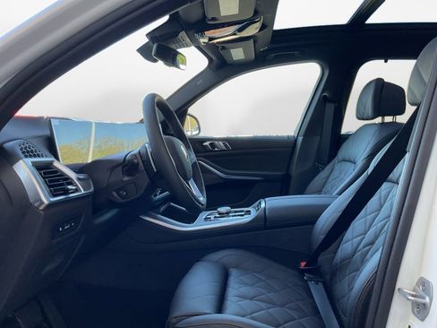 New 2026 BMW X5 xDrive50e AWD/4WD image 9