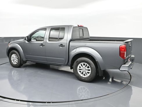 Used 2021 Nissan Frontier SV w/ SV Utility Package image 23
