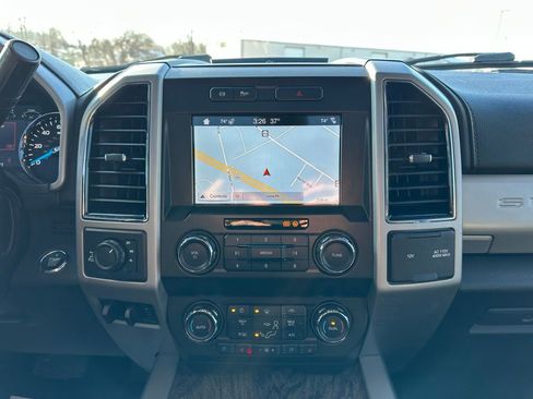 Used 2019 Ford F250 Lariat w/ Lariat Ultimate Package image 11