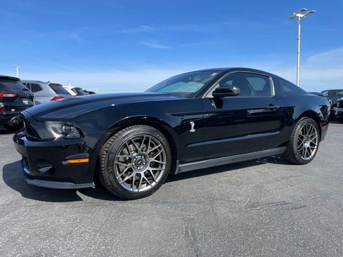 Used 2012 Ford Mustang Shelby GT500 w/ SVT Performance Pkg RWD image 6