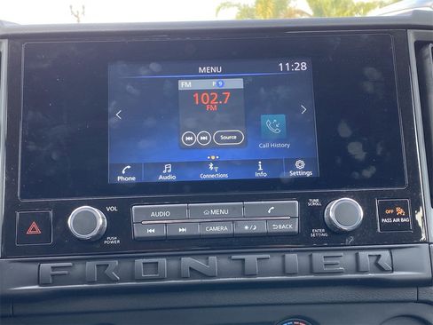 Certified 2025 Nissan Frontier S image 6