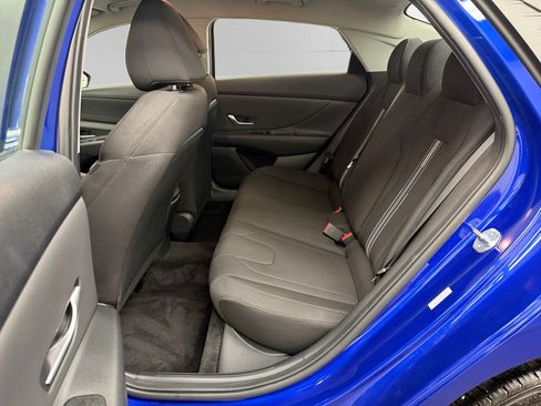 Certified 2023 Hyundai Elantra SEL w/ Convenience Package FWD image 13