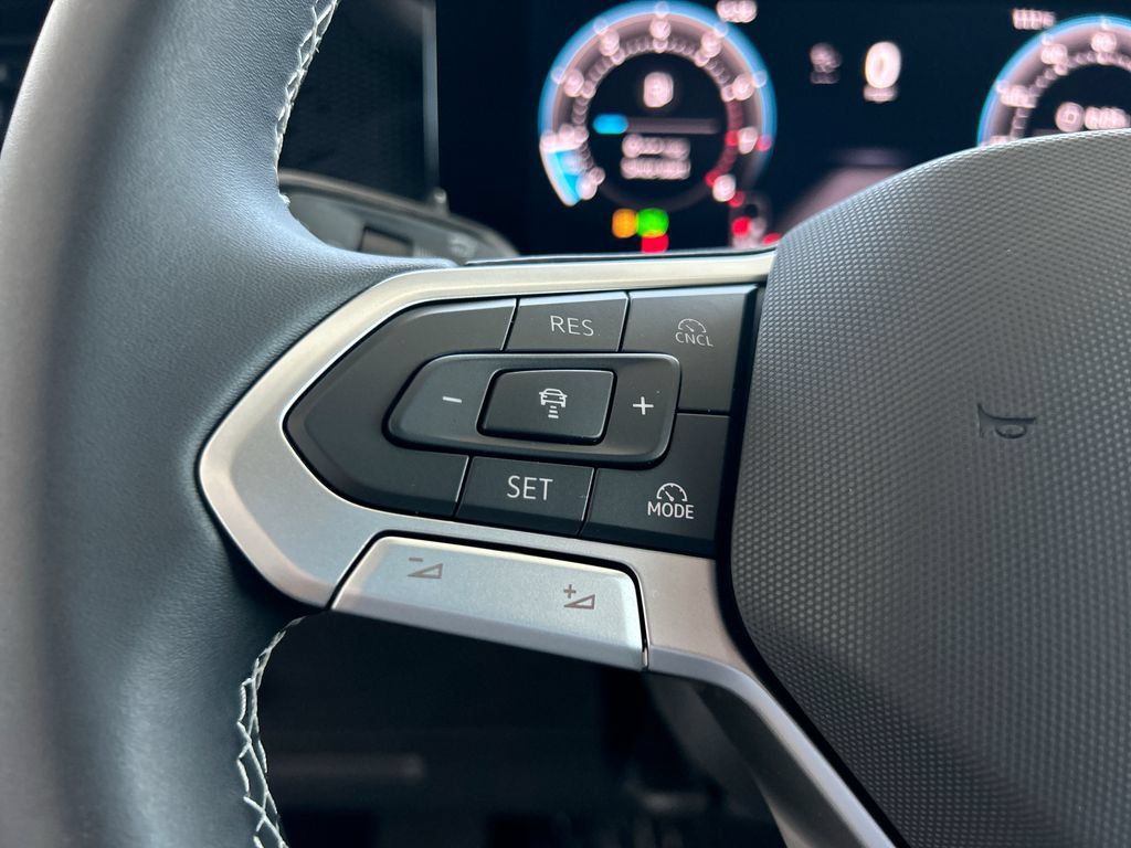 Certified 2026 Volkswagen Tiguan S FWD image 15