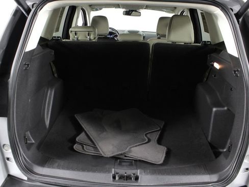 Used 2019 Ford Escape Titanium image 15