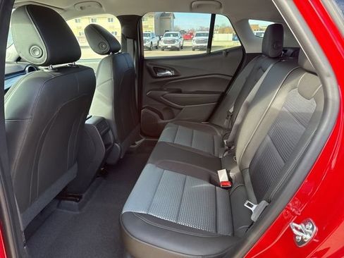 New 2026 Chevrolet Trax LT w/ Driver Confidence Package FWD image 18