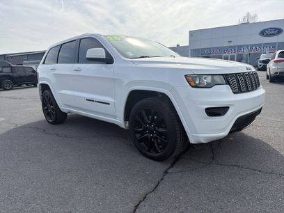 Used 2020 Jeep Grand Cherokee Altitude