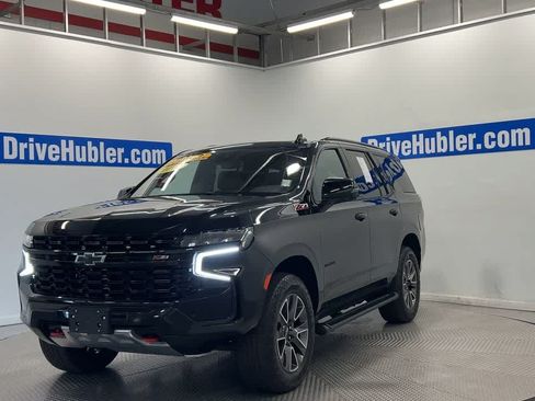 Used 2023 Chevrolet Tahoe Z71 w/ Luxury Package AWD/4WD image 6