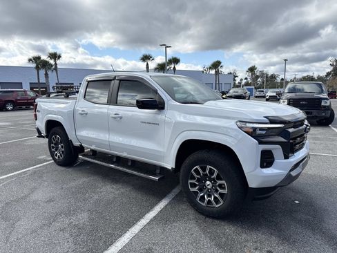 Used 2023 Chevrolet Colorado Z71 image 1