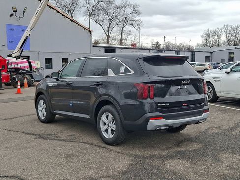 New 2026 Kia Sorento LX image 3